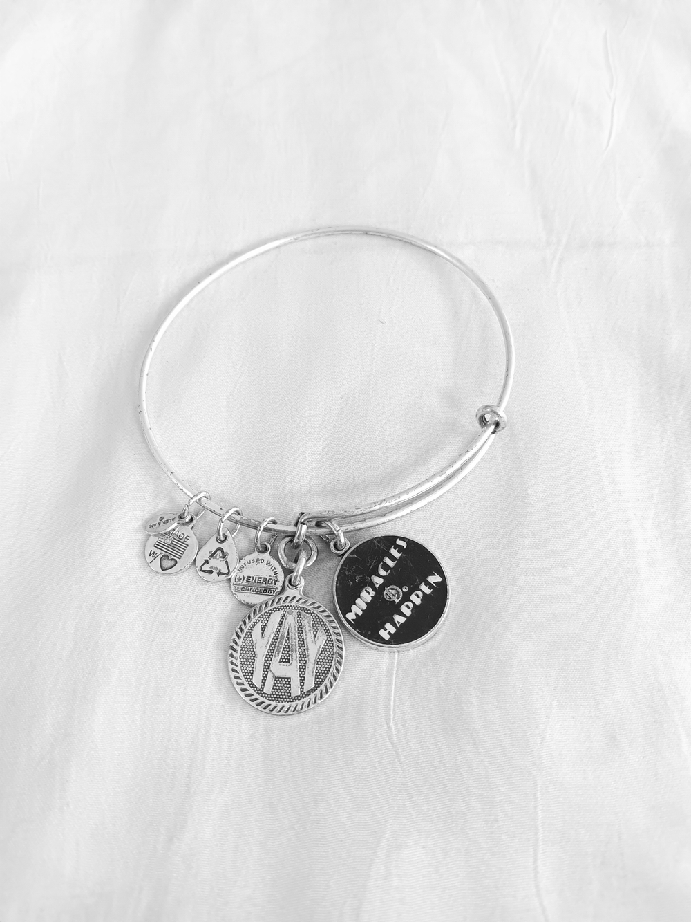 Alex And Ani YAY MIRACLES DO HAPPEN Silver Charms Bracelet.
